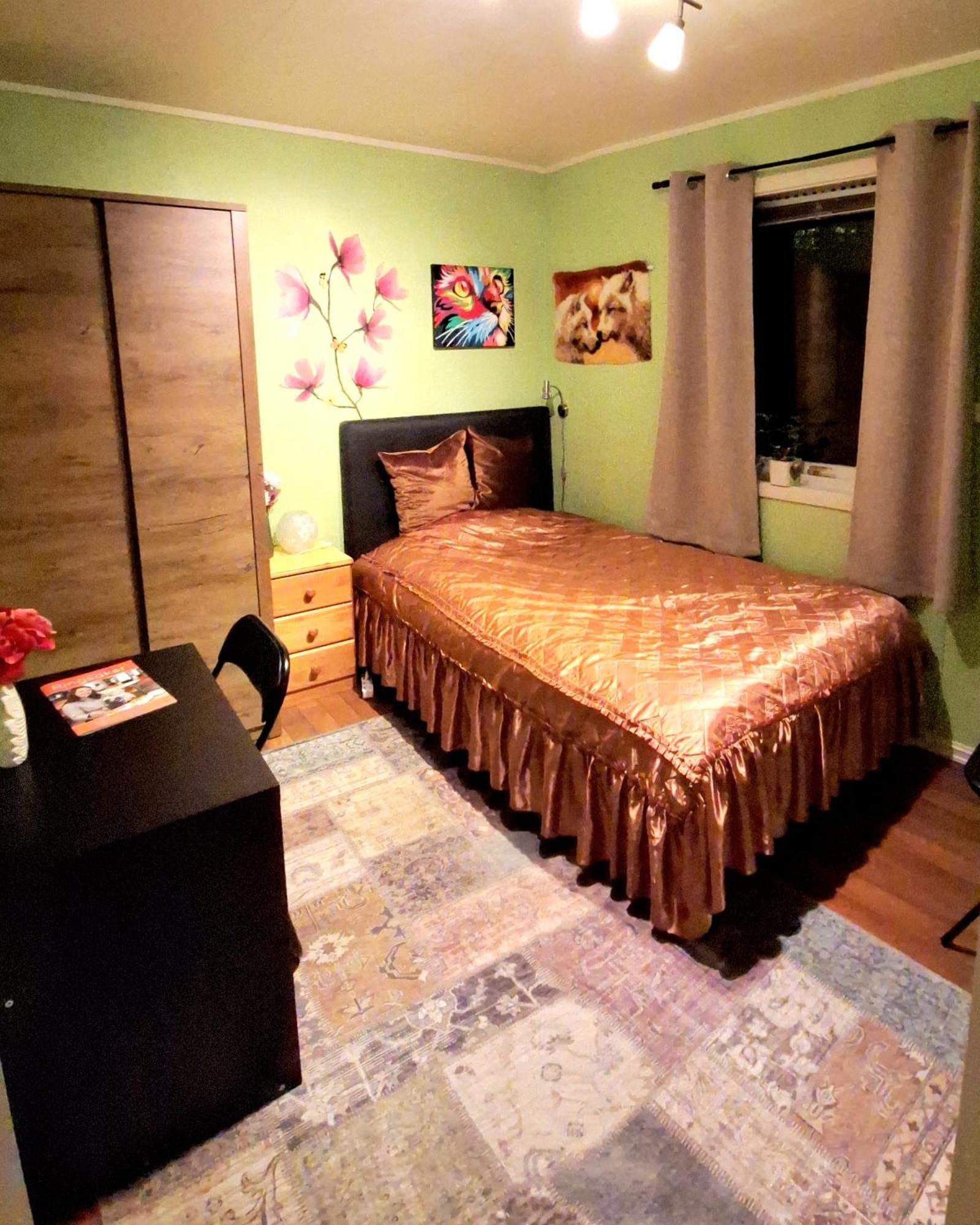 Gjesterom Til Leie I Et Privat Hus Brumunddal Buitenkant foto